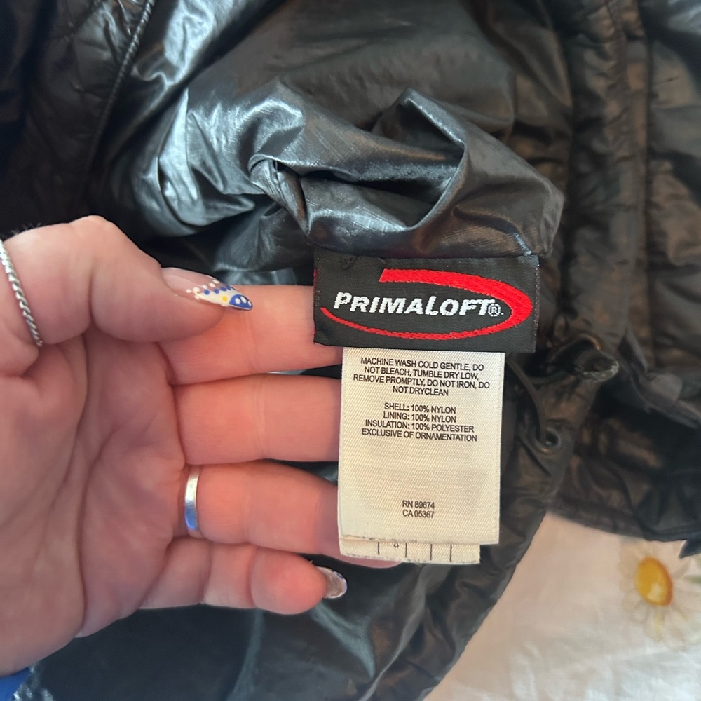 Mountain Hardwear Charcoal Puffer Jacket - Picture 4 of 4